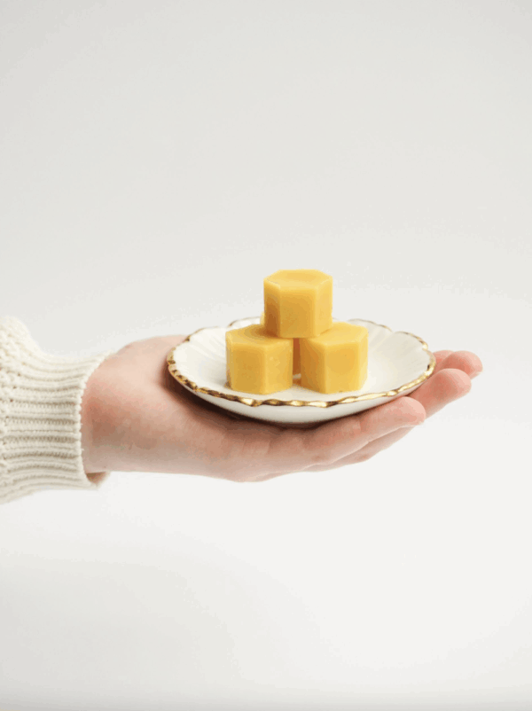 Swoye 100% Beeswax Lavender Burner Candle