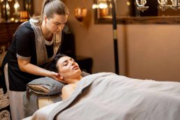 woman-receiving-relaxation-neck-massage-2025-03-14-15-09-07-utc.jpg